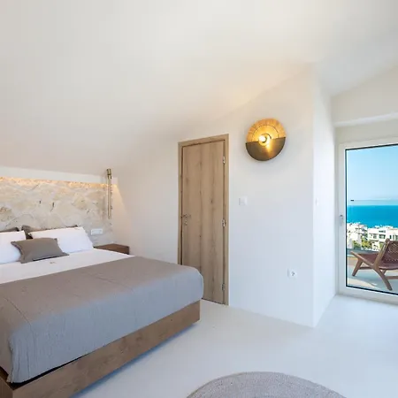 Villa Lyra Petra *